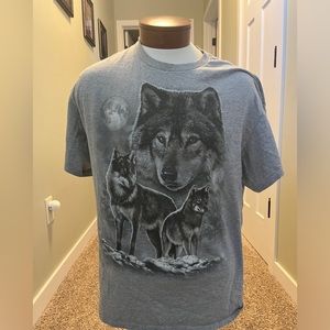 Wolf Tee. y2k.